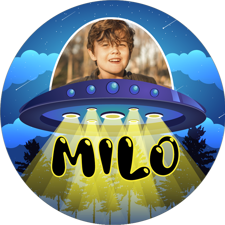 Birthday landing flying saucer with space aliens for boys photo upload Edible Cupcake Topper